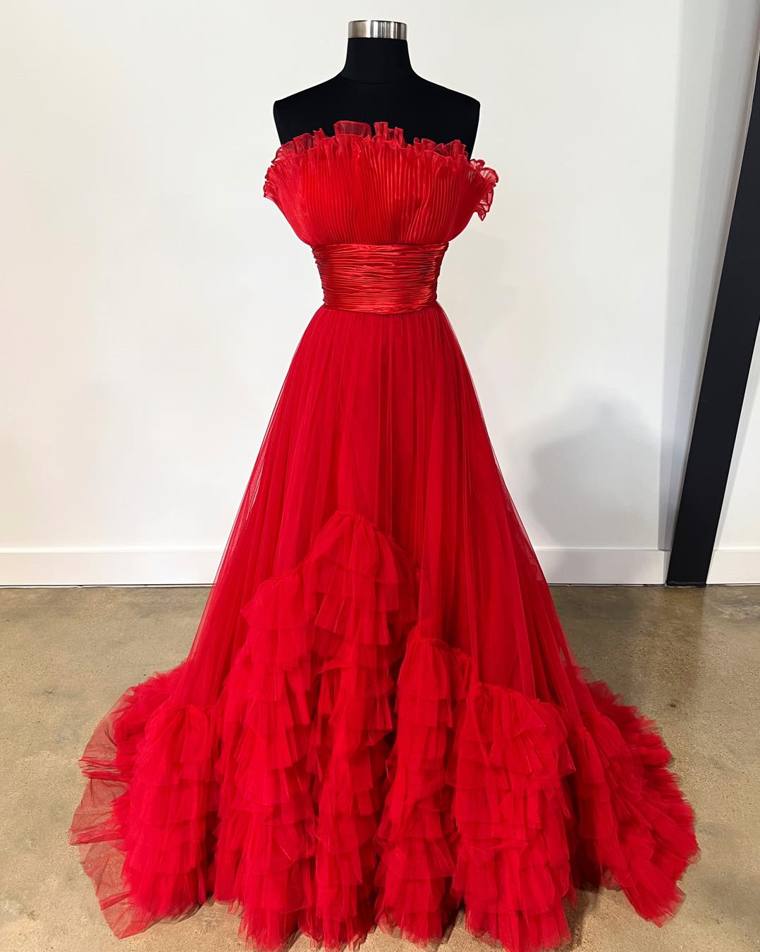 Strapless Red Long Prom Dress with Ruffle Tiered Neck and Ruffle Skirt – DressesTailor Strapless Red Long Prom Dress with Ruffle Tiered Neck and Ruffle Skirt – DressesTailor