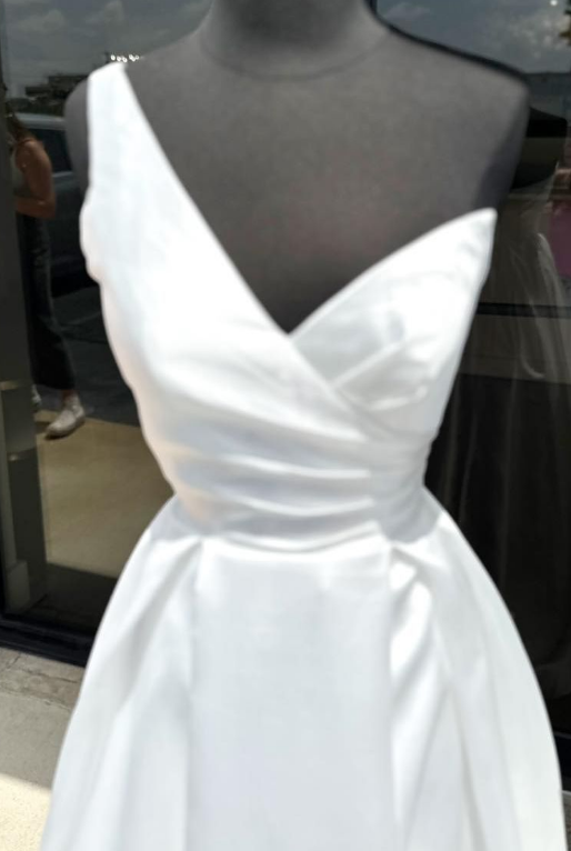 2025 New Style White Long Prom Dress/Wedding Dress