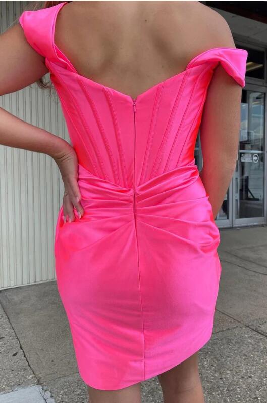 Off the Shoulder Ruched Tight Homecoming Dress