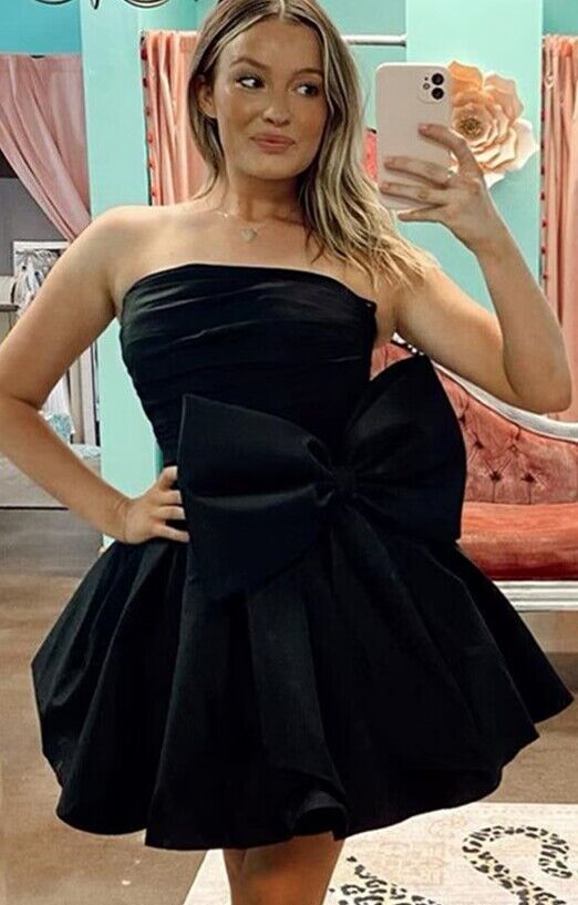 Strapless Taffeta Homecoming Dress with Pleated Bodice and Bow on Waistline