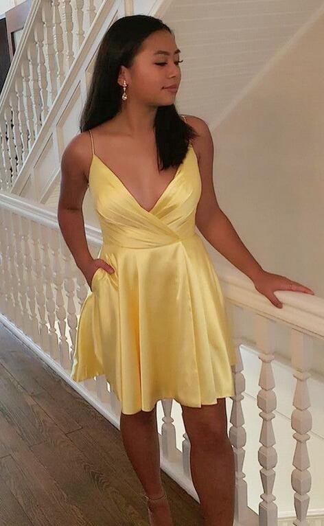 V-neck Straps A-line Homecoming Dress,Short Cocktail Dresses