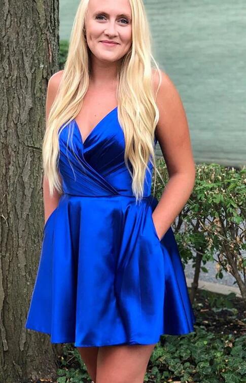 V-neck Straps A-line Homecoming Dress,Short Cocktail Dresses