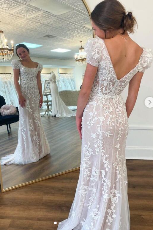 Leaf Lace Long Prom Dress with Ballon Sleeves