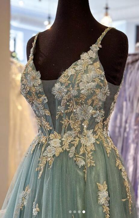 Straps Tulle A-line Long Prom Dress with Appliques