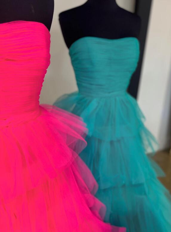 Strapless Ball Gown Tulle Prom Dresses Long with Ruffle Skirt