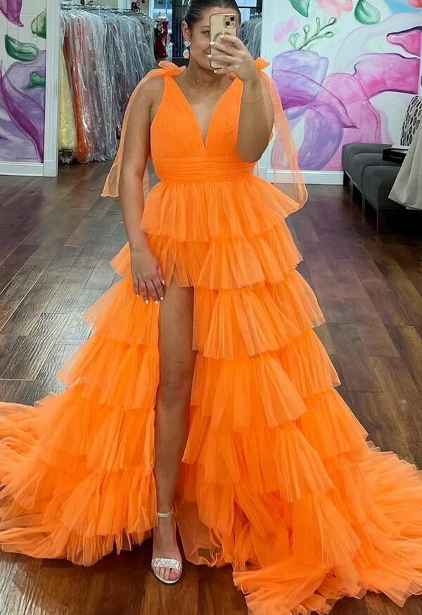 V-neck Tulle Long Prom Dresses with Ruffle Skirt
