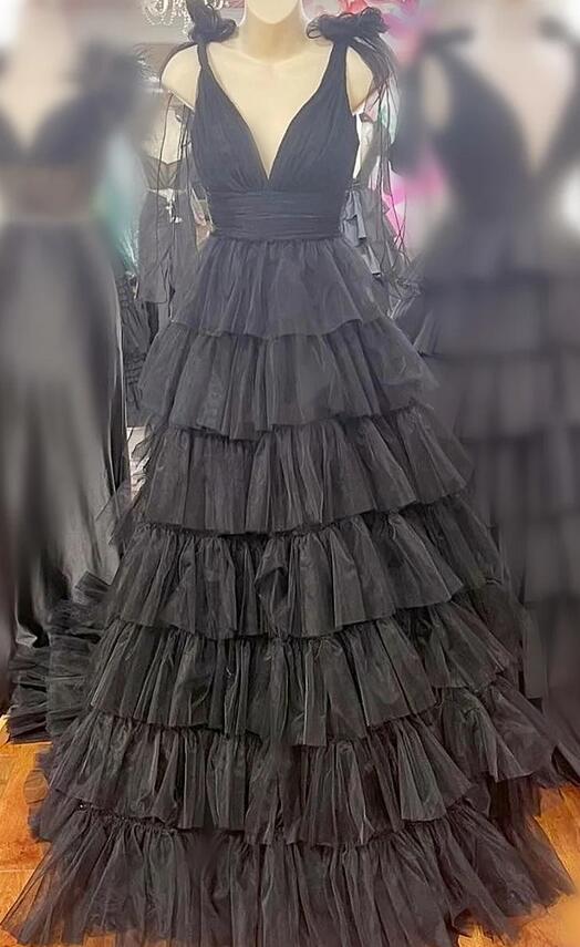 V-neck Tulle Long Prom Dresses with Ruffle Skirt