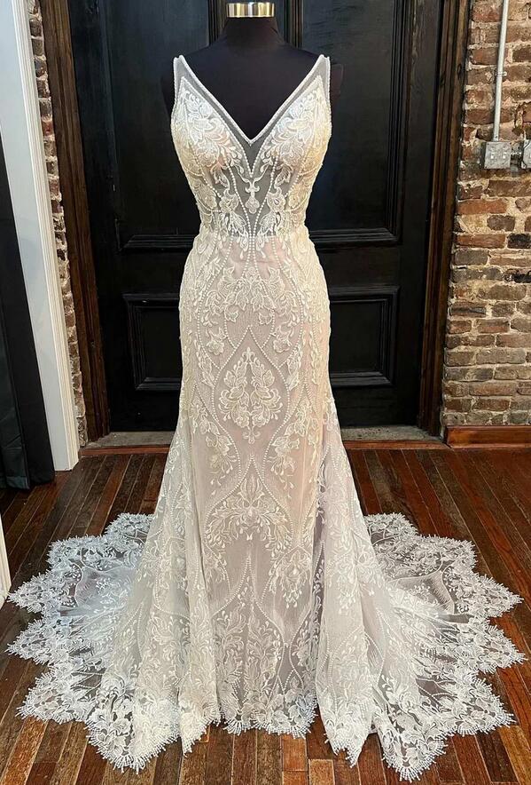 V-Neck Backless Lace Mermaid Wedding Dress