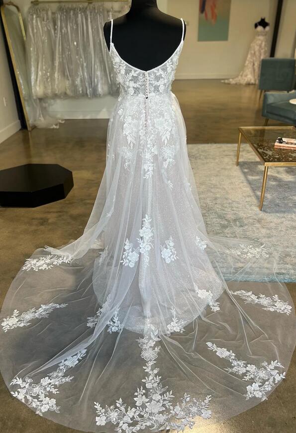 Spaghetti Straps Tulle/Lace Wedding Dress