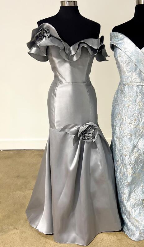 Off the Shoulder Mermaid Long Prom Dress