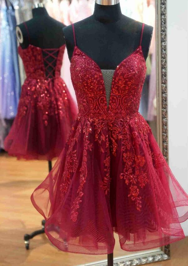 Straps Sequins Lace/Tulle Homecoming Dress