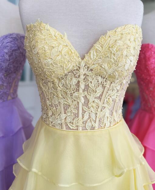 Strapless Short Homecoming Dress with Leaf Lace Top and Chiffon Ruffle Skirt