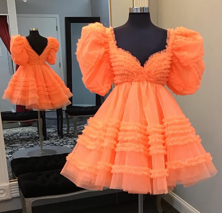 Short Homecoming Dress with Ballon Sleeves and Ruffle Skirt