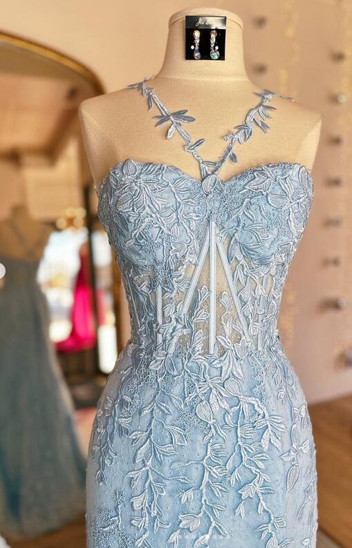 Red Leaf Lace Fitted Long Prom Dresses