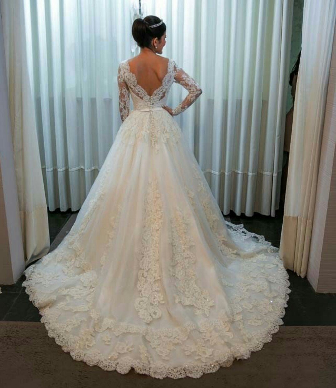 New Style Lace Wedding Dress Long Sleeves, Bridal Gown ,Dresses For Brides