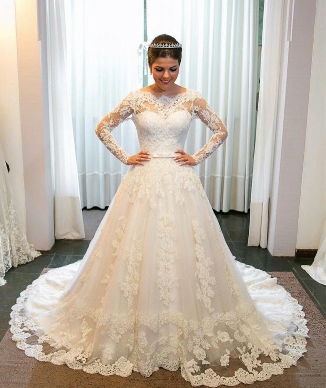 New Style Lace Wedding Dress Long Sleeves, Bridal Gown ,Dresses For Brides