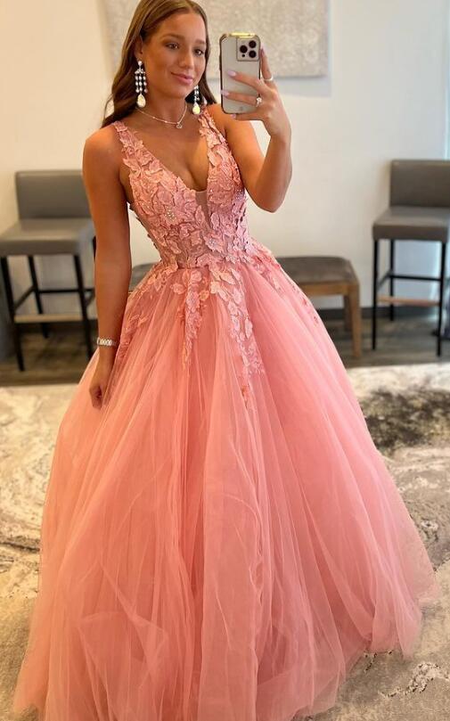 V-neck Tulle Long Prom Dress with Appliques and Beading