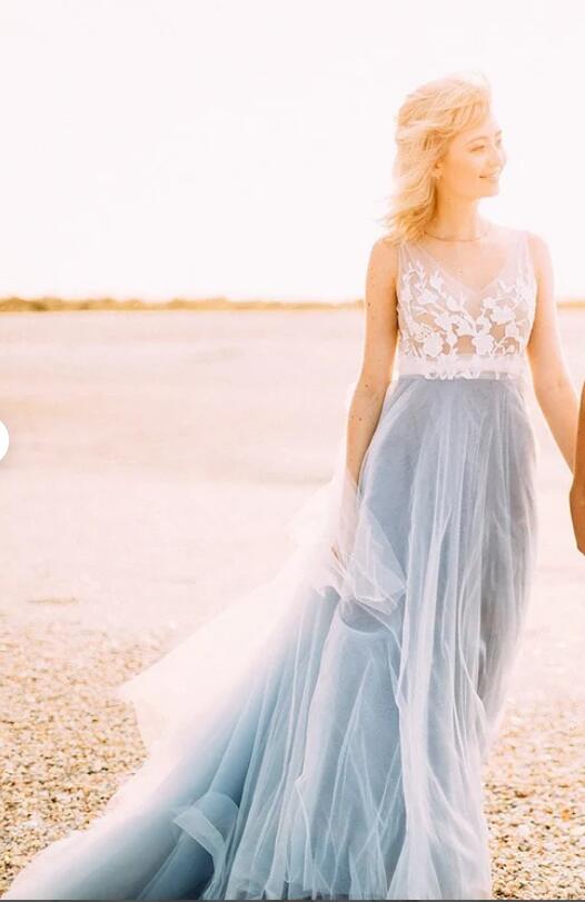 Tulle Beach Wedding Dress For Brides with Lace Top