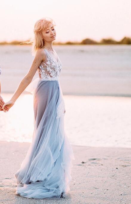 Tulle Beach Wedding Dress For Brides with Lace Top
