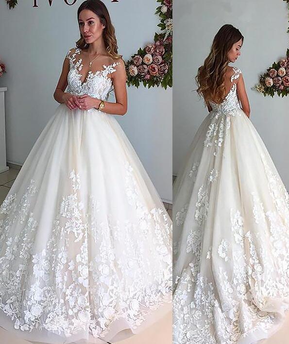 Princess V-neck Court Train Tulle Sleeveless Wedding Dresses DT1411