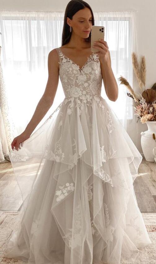 V-neck A-line Tulle/Lace Wedding Dresses DT1573