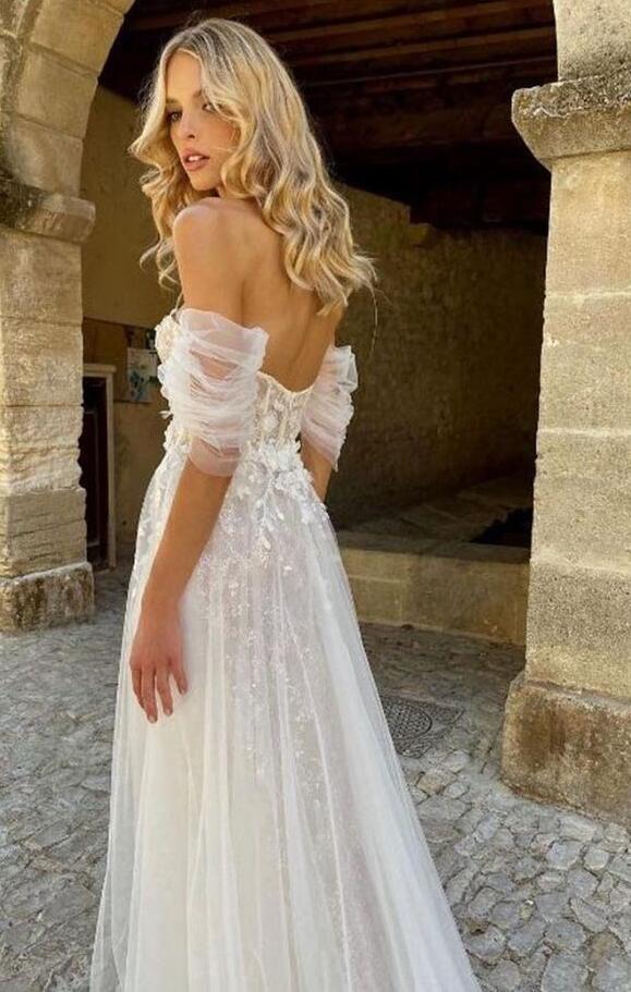Sexy A-line Lace Beach Wedding Dresses DT1603