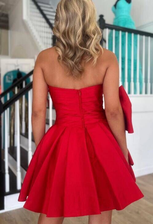 Red Strapless Taffeta Homecoming Dress with Pleated Bodice and Bow on Waistline