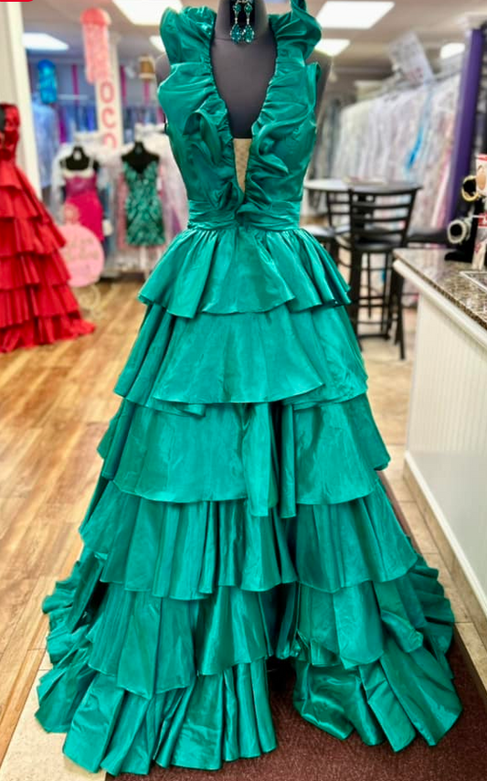 Halter Neck Ball Gown Long Prom Dresses with Ruffle Skirt