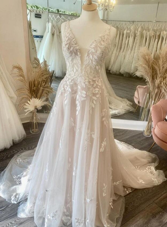 V-neck A Line Tulle/Lace Wedding Dresses,Custom Made Bridal Dress DTB116