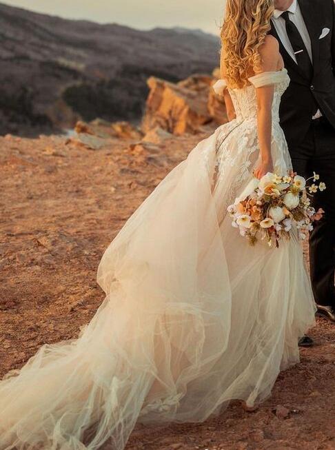 Off the Shoulder A-line Wedding Dress, Bridal Gown ,Dresses For Brides DTB137