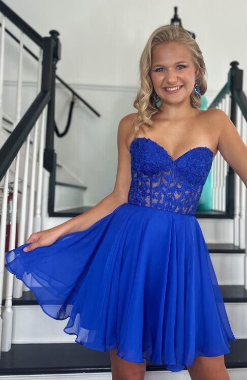 Royal Blue Strapless Chiffon Homecoming Dress with Lace Corset Top and Detachable Balloon Sleeves DTH196
