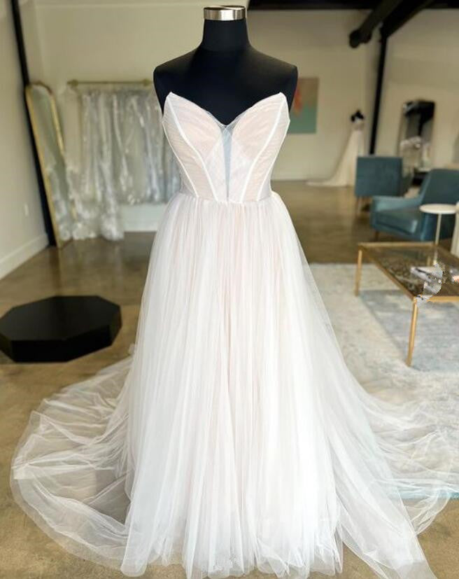 Strapless A-line Tulle Wedding Dress DTB163
