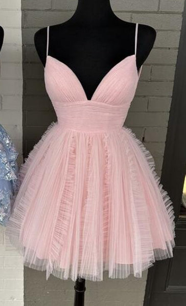 V-neck Tulle Homecoming Dress with Ruched Bodice and Ruffle Embellishments