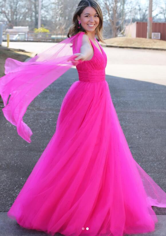 V-neck Tulle Long Prom Dress