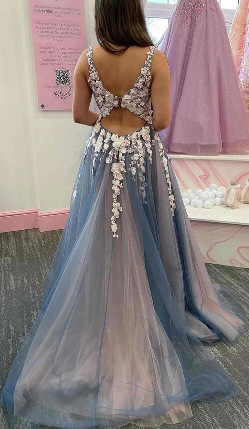 V-neck Tulle A-line Long Prom Dress with Appliques