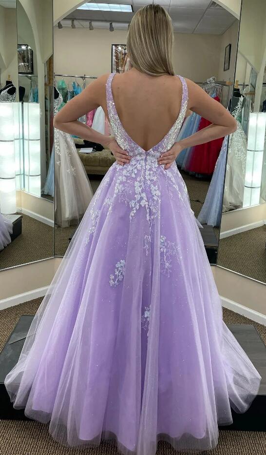 V-neck Sparkly Lace/Tulle Long Prom Dress
