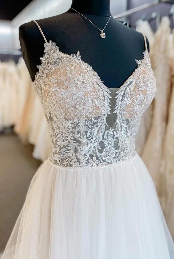 Straps A-line Tulle/Lace Wedding Dress with Beading