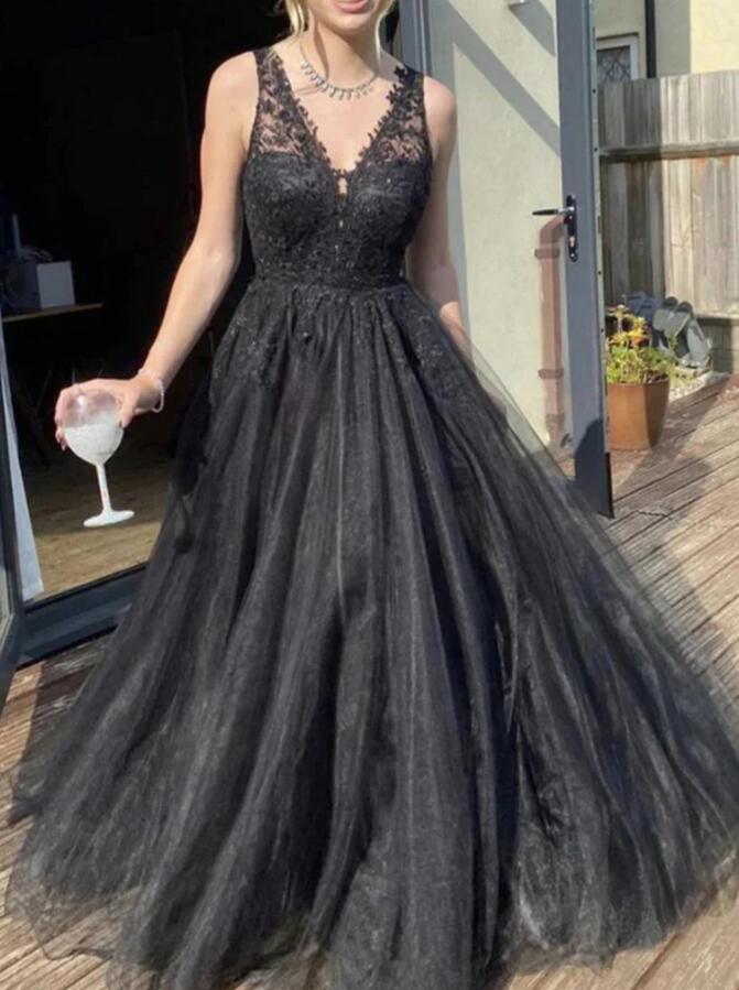 A Line V Neck Black Lace Tulle Long Prom Dresses  DT1581